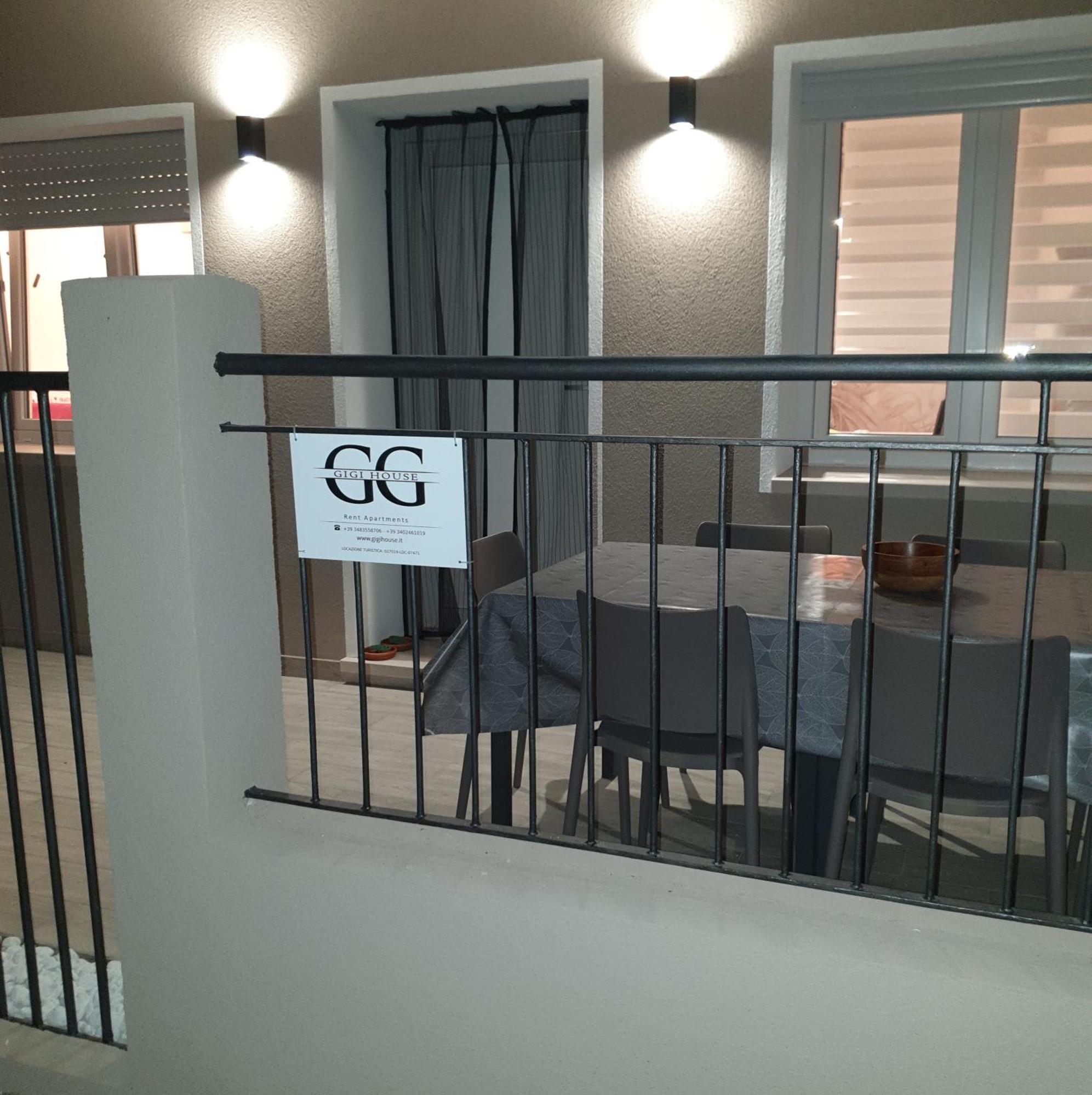לידו די ג'סולו Gigi House Appartamento Piazza Mazzini 300M Dal Mare מראה חיצוני תמונה