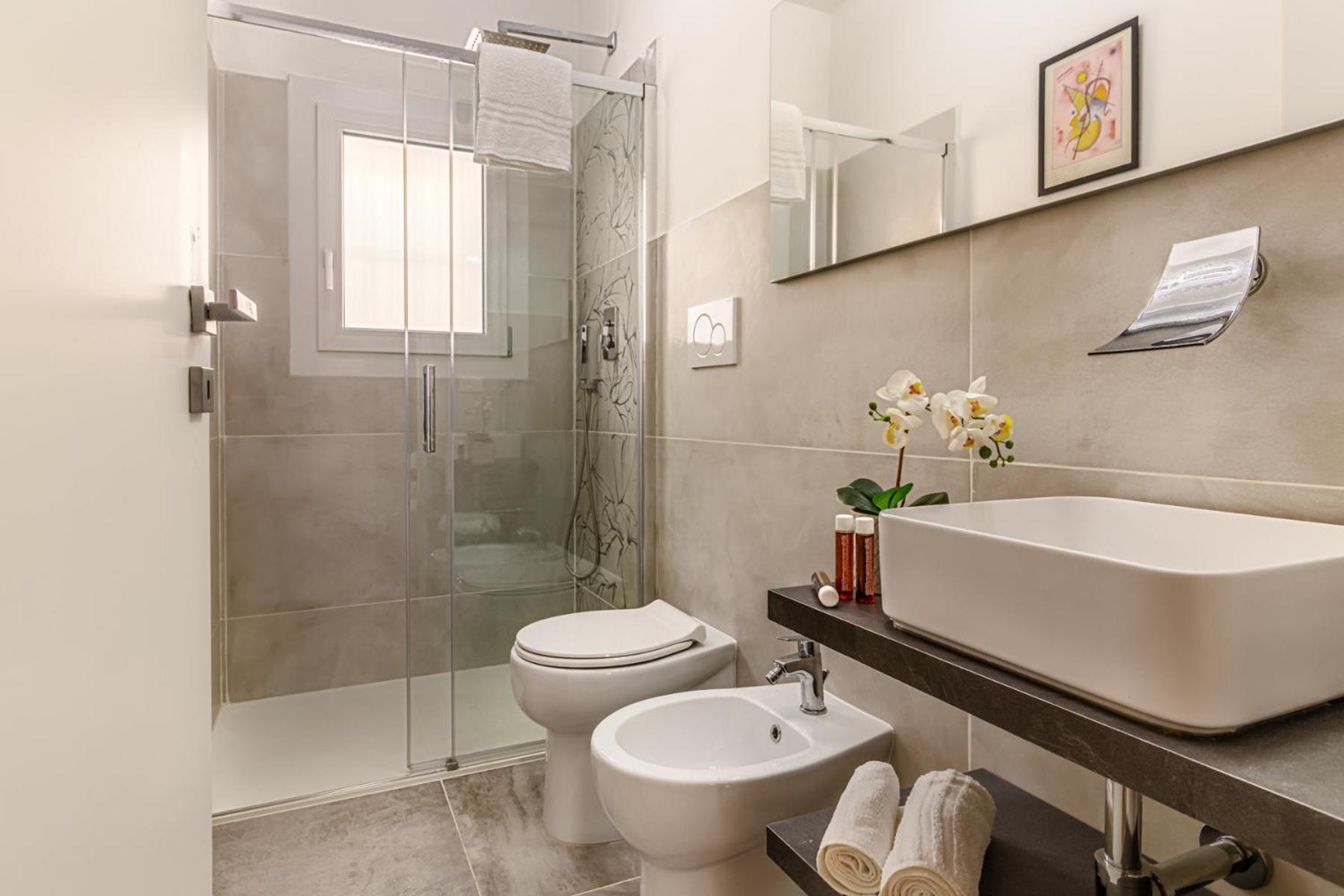לידו די ג'סולו Gigi House Appartamento Piazza Mazzini 300M Dal Mare מראה חיצוני תמונה