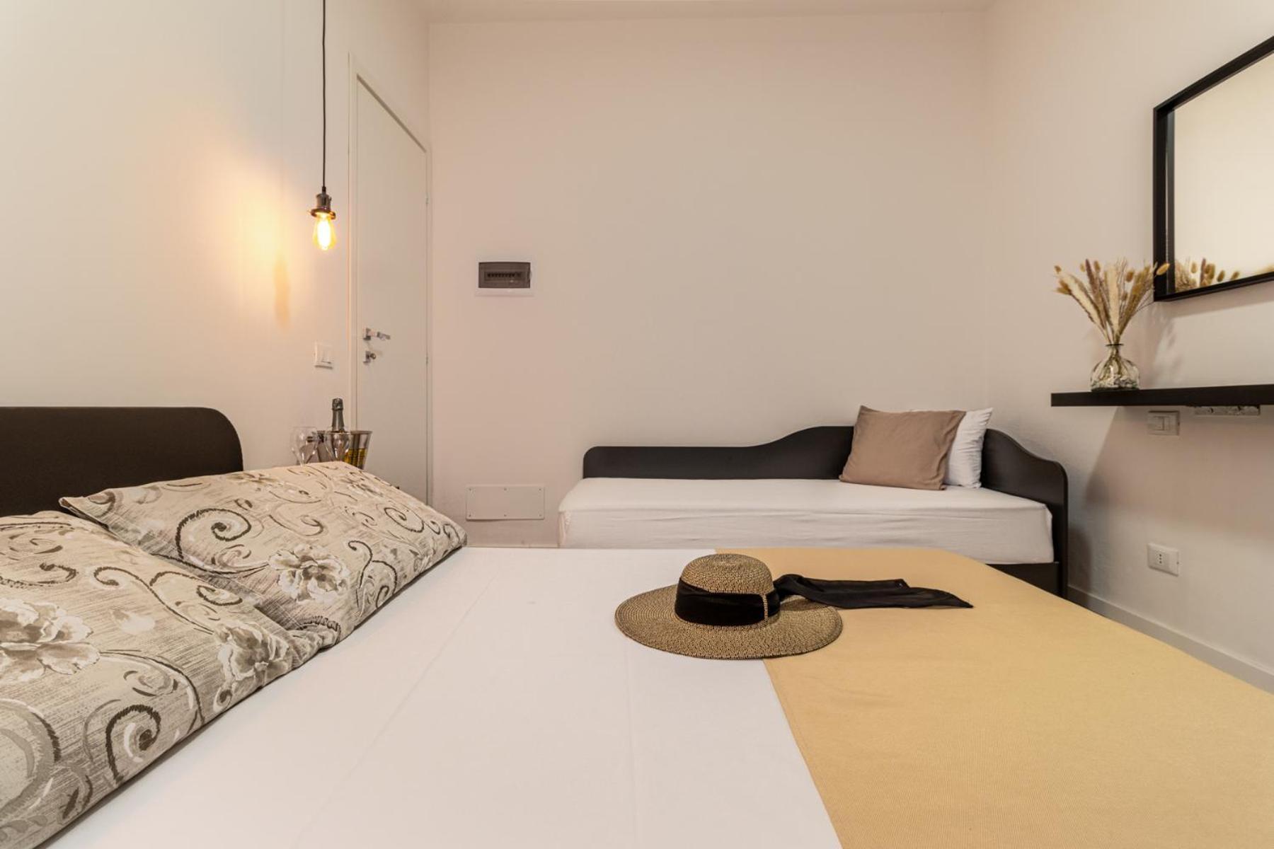 לידו די ג'סולו Gigi House Appartamento Piazza Mazzini 300M Dal Mare מראה חיצוני תמונה